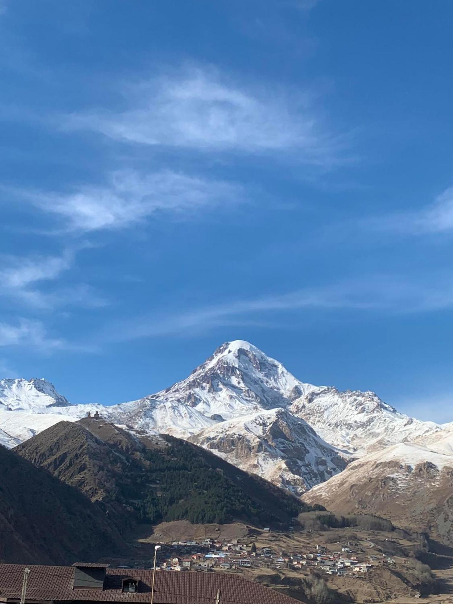 Mate'S Home Kazbegi Екстер'єр фото